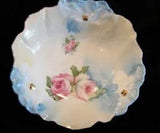LOVELY RS PRUSSIA SMALL BERRY BOWL, CARNATION MOLD.  #111