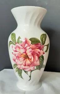 AYNSLEY 6" VASE Chelsea Flowers, PINK ROSE, CARNATION Bone China England