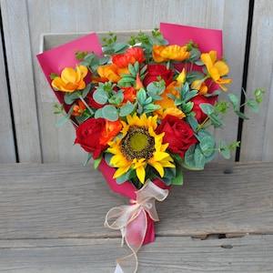 Rose bouquet/DIY rose/eucalyptus bouquet/Valentine??s Day bouquet/flower bouquet/table rose bouquet/Valentine??s Day gift/best for home decor