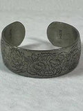 Vintage Cuff Bracelet Signed KIRK PEWTER CARNATION Embossed Flower Design 900-1