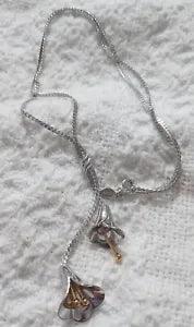 AVON NECKLACE CALLA LILY FLOWERS SILVER TONE LARIAT CHAIN GOLD-TONE SPIKES 80's