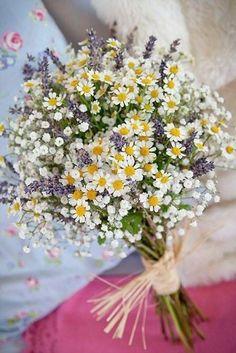 Hottest 7 Spring Wedding Flowers to Rock Your Big Day Flower Delivery