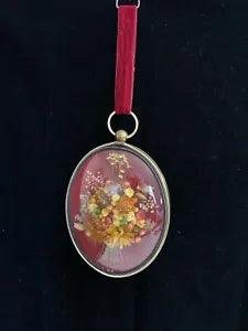Vintage Dried Flowers Wall Art Domed clear cover ORIGON UNKNOWN