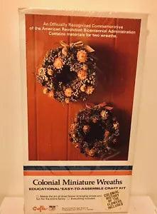 Vintage Crafts of ??76 Colonial Miniature Wreath Kit #111  Preowned Sealed Box