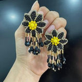 Black bead flower drop earrings I Black flower fringe earrings I Black sunflower earrings I Summer earrings