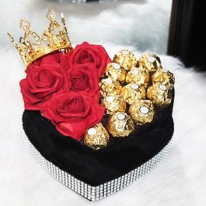 Heart Shaped Red Rose Flower Arrangement Valentine's Day Flowers Artificial Flower Gift Box W/ Chocolates Valentine Day Gift W/ Crown