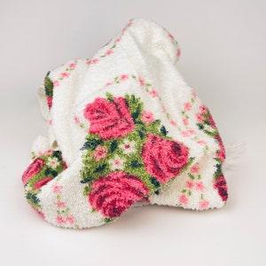 Vintage Pink Floral Bouquet Rectangular Hand Towel - Untagged