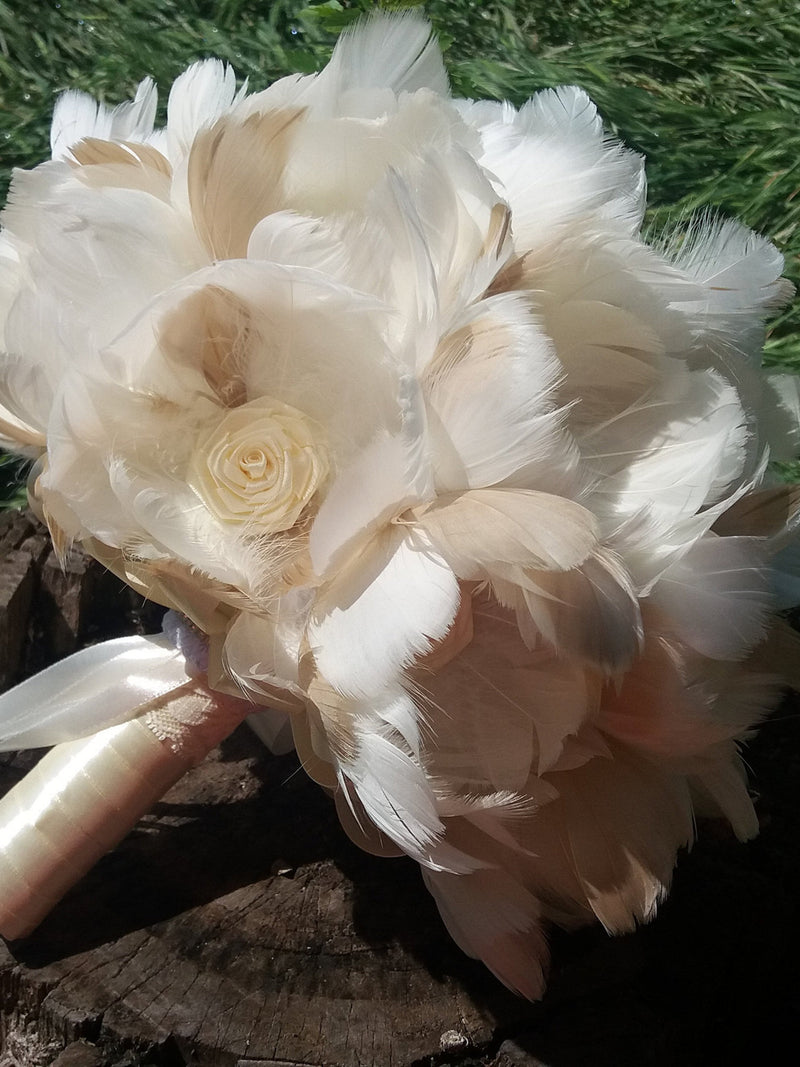 Champagne Bridal bouquet, Feather bouquet, Beige wedding flowers, Great Gatsby Wedding bouquet, Bouquet of roses,Vintage bouquet, YOUR COLOR Bouquet