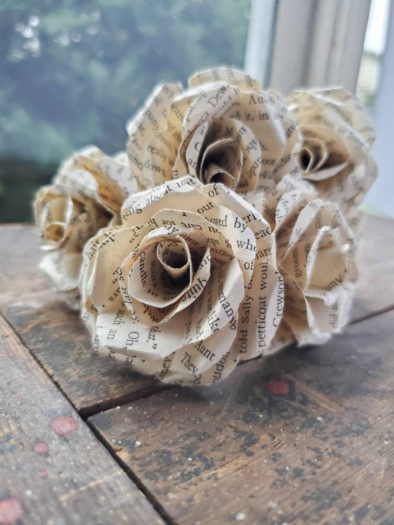 6 Paper Roses, Book Page Flowers, Bookish Wedding Decor, Paper Anniversary Gift, Literary Gifts for Book Lovers, Anniversary Gift for Reader ANNIVERSARY