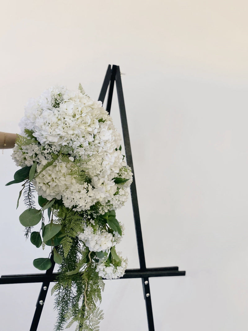 Romantic White hydrangea Wedding Cascading Bouquet, White Draping Bouquet, Wedding Cascade Bouquet, Hydrangea Silk Flower Bridal Bouquet wedding flower