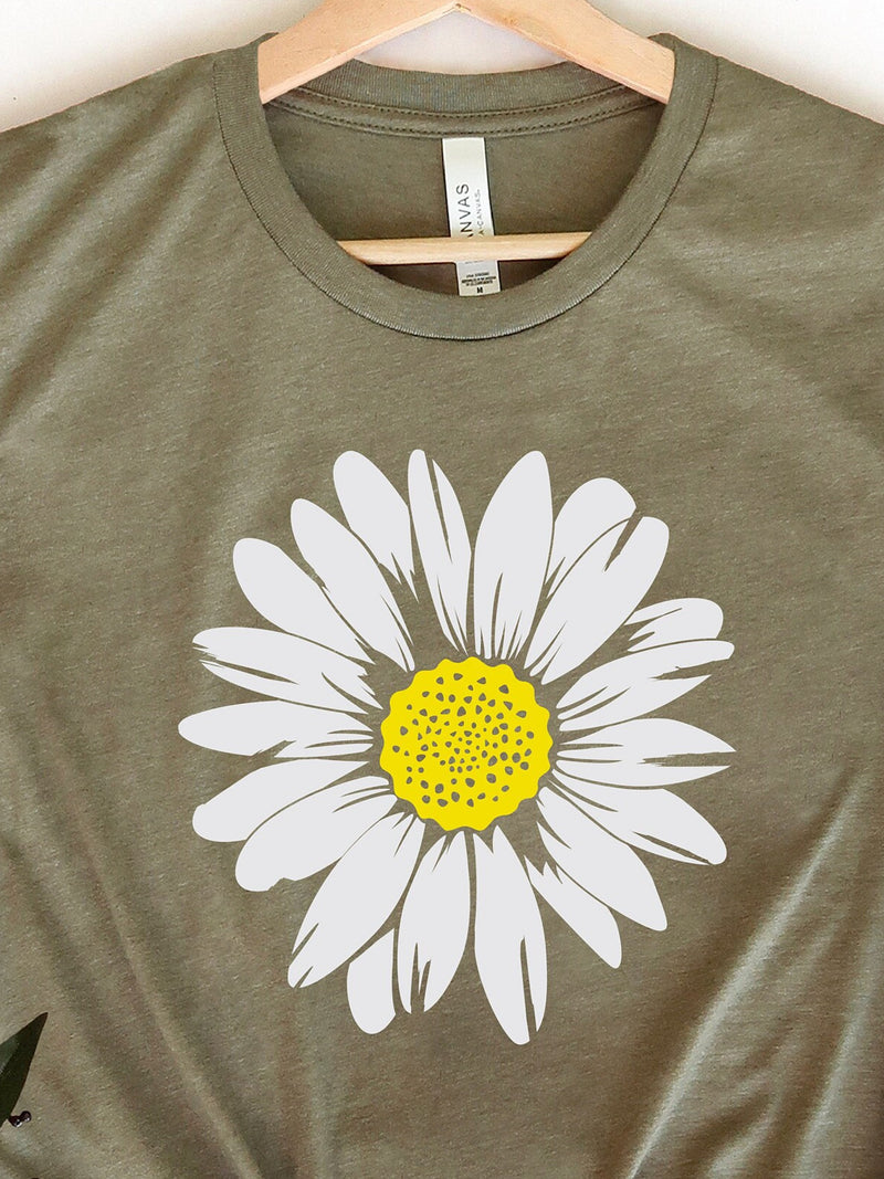 Daisy Shirt, Wildflower Shirt, Floral Tshirt Gift, Birth Month Flower, Best Friend Gift, Flower ShirtBoho Tee, Summer Tees, Graphic Tee FLOWER DELIVERY