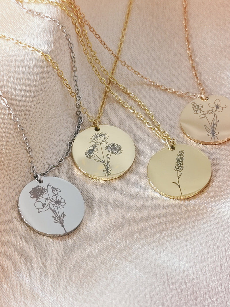 Combined birth flower necklace with custom text, 15 mm. Combined birth flower necklace in gold, rose gold, silver. birthday flower