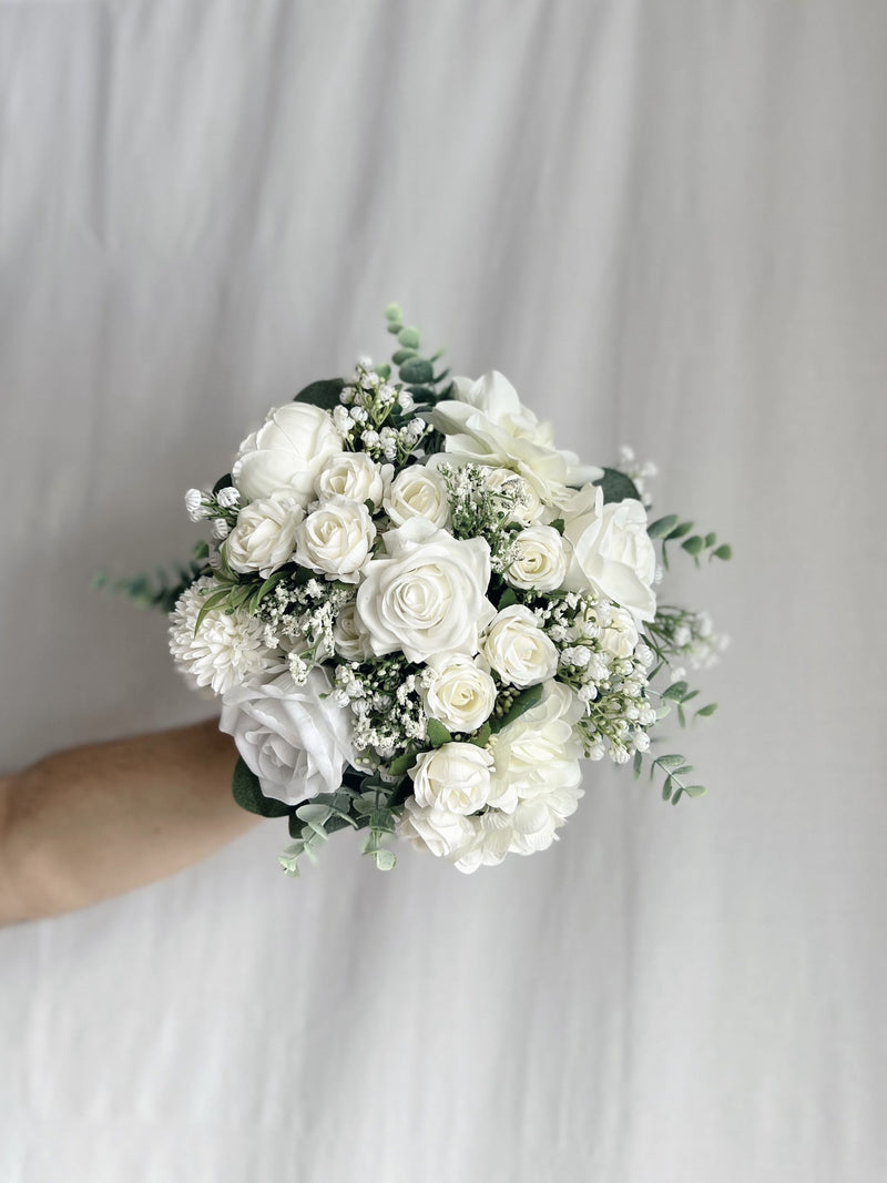 Faux bridal bouquet with white flowers, white bouquets, white bridal bouquet, white fake bouquet, white and green bouquet, white boutonniere Bouquet