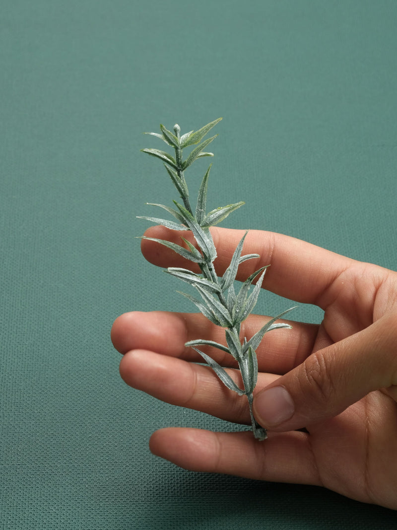 6/150PCS Artificial Silk Greenery / Dusty Plant Frosty Rosemary Fake Miller For DIY Cake Topper Dessert Crown Wedding Centerpiece Decor faux plants