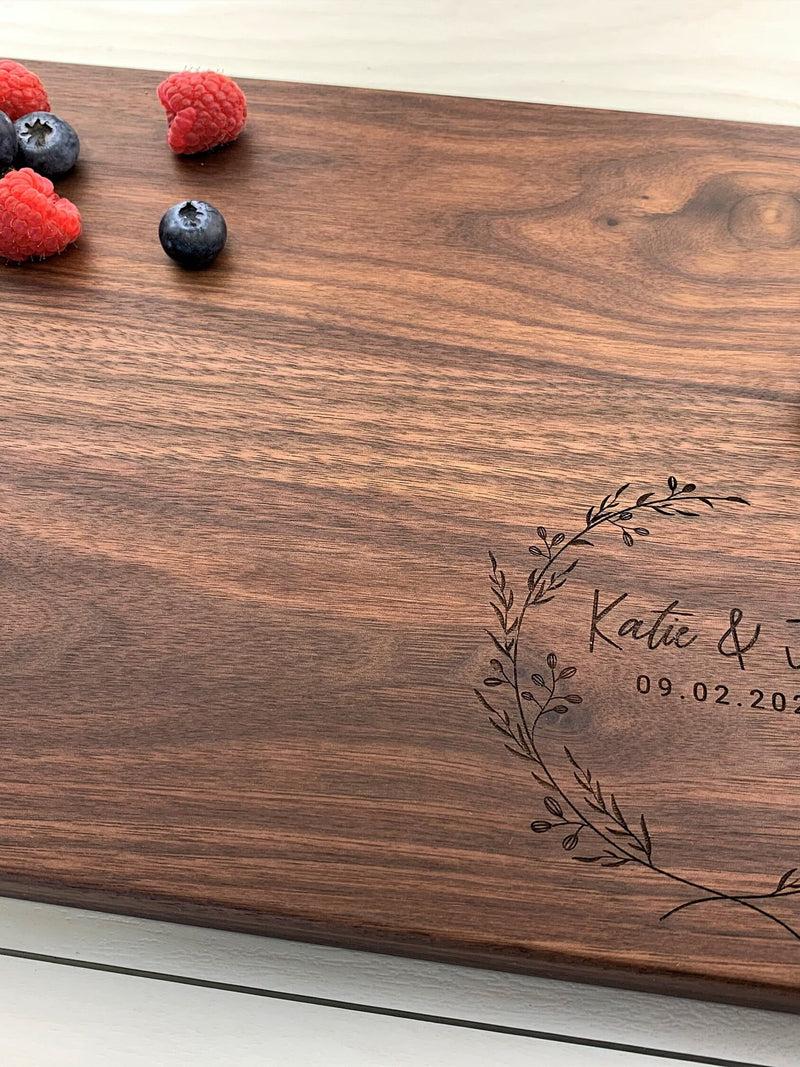 Personalized Cutting Board, Engraved Cutting Board, Couples Gift, Wedding Gift, Engagement Gift, Anniversary Gift, House Warming Gift, 080 ANNIVERSARY