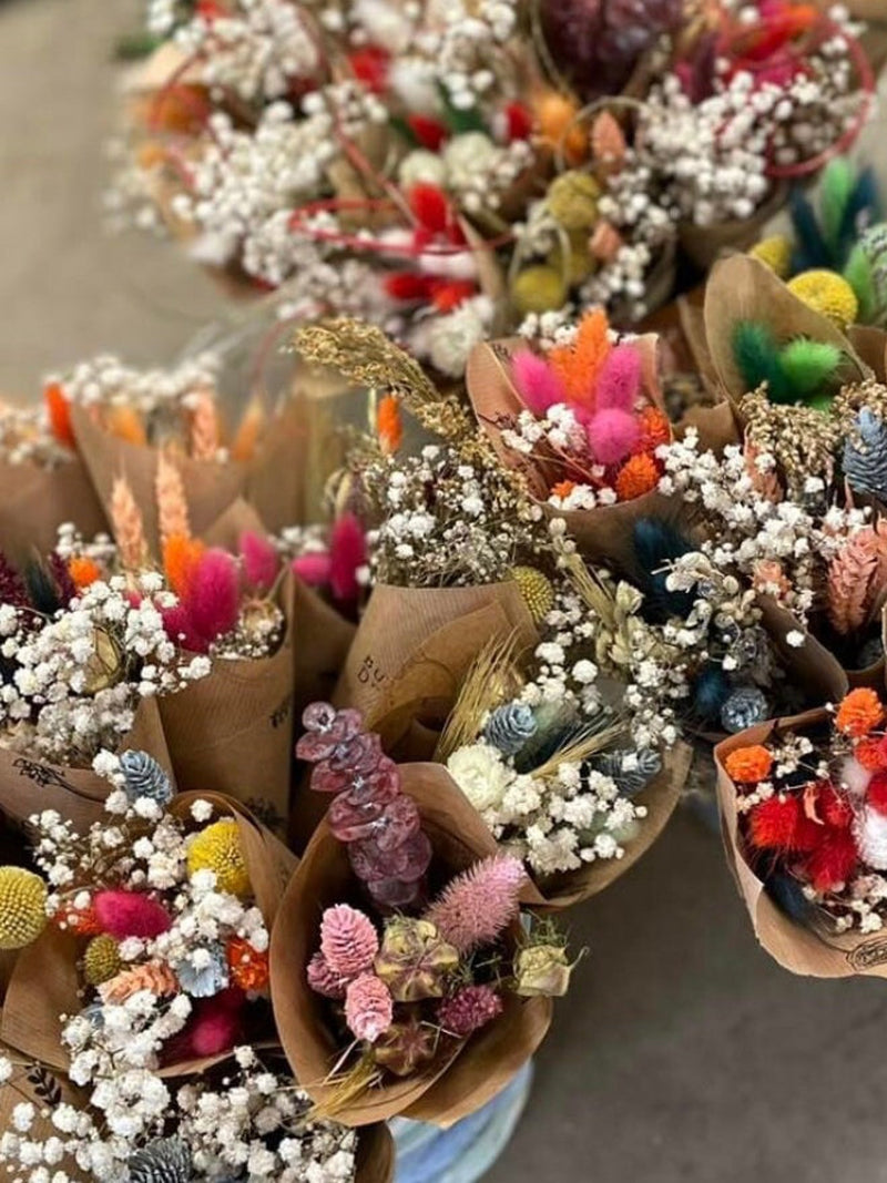 Bunches of dried flowers, floral bouquet, mini dried flowers, bunny tails, Christmas flowers, dried flowers, floral bunch FLOWER DELIVERY