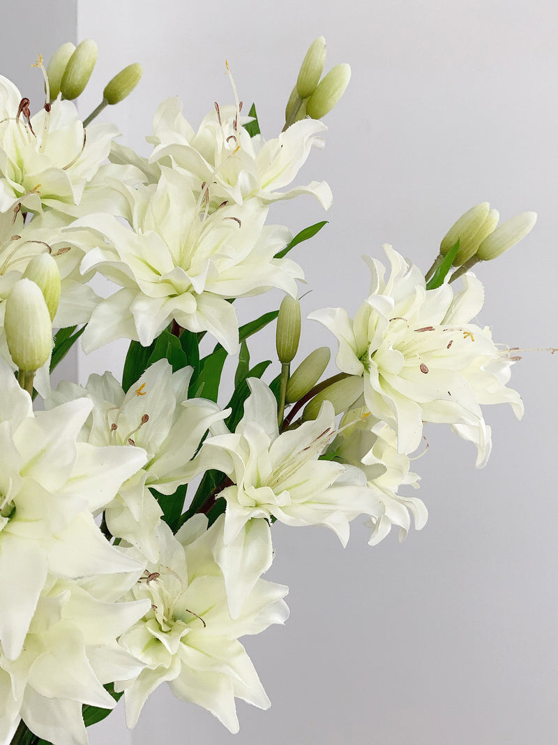 White Lily , artificial lilies, faux Plants, green Leaves, wedding DIY, modern floral arrangement, home decor faux plants