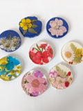 Real Pressed Flower Resin Fridge Magnets, Refrigerator Magnet, Handmade Gift for Her, Home Office Decoration, Daisy Buttercup Resin Magnet house warming flower