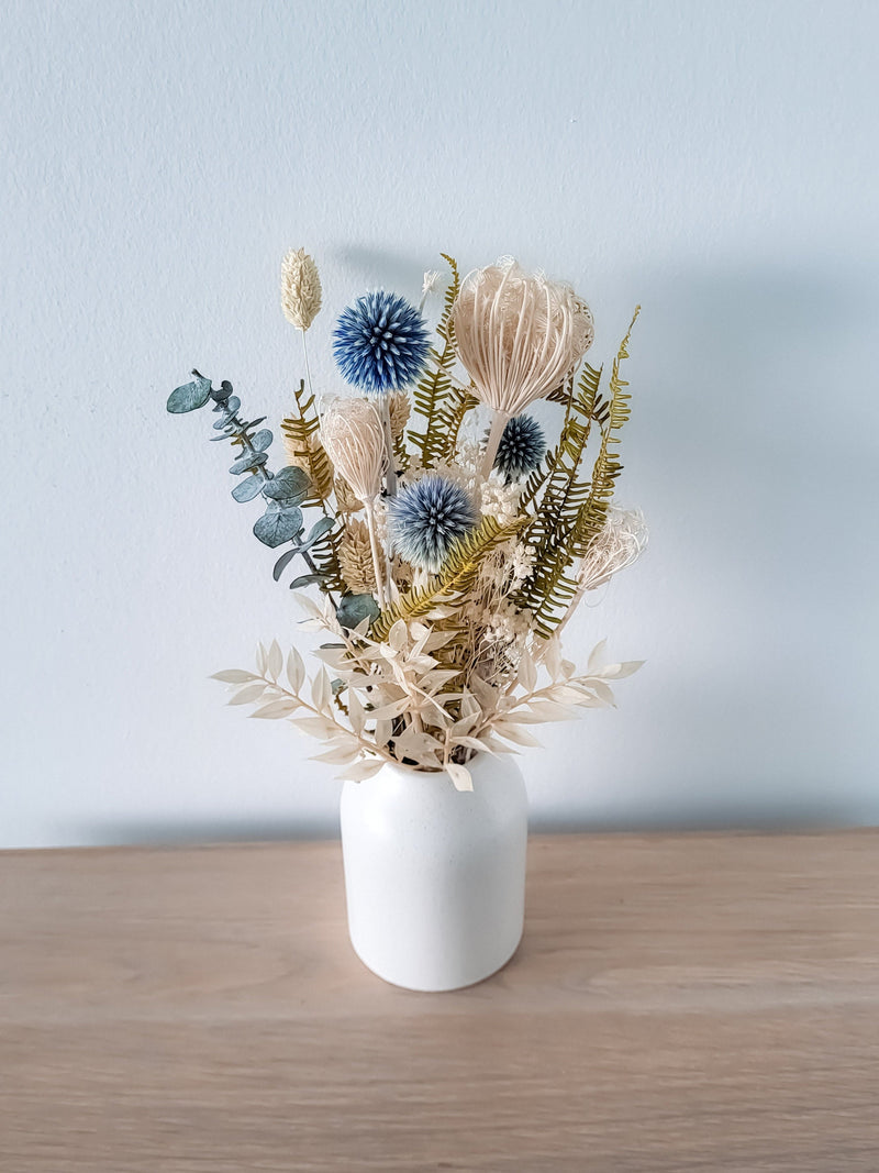 Dried Floral arrangement, dried flower bouquet, dried flower vase, blue and white arrangement, floral centrepiece, spring decor FLOWER DELIVERY