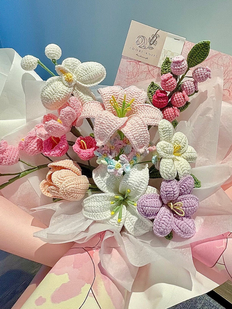 Personalised Crochet Mixed bouquet,Handmade Knitted Flower bouquet,Mother's Gift,Floral Ornament,Gift For Her/Him,Graduation bouquet Gift house warming flower