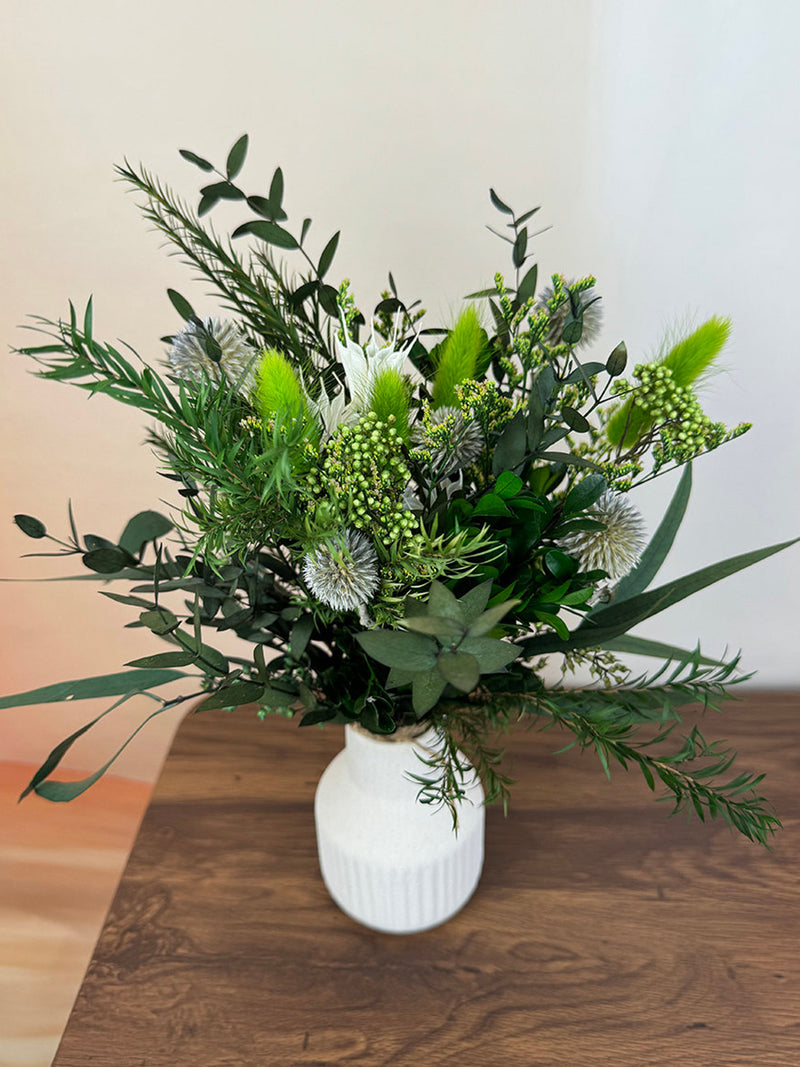 handmade green bouquet_dried natural holding bouquet_Bridesmaids Bouquet_wedding bouquet_flower arrangement_home decoration_gift for her Bouquet