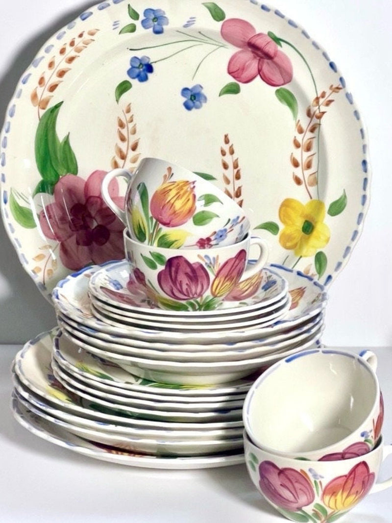 Solian Ware Venetian Pattern, Dinnerware by Simpsons Potters Ltd. flower spore