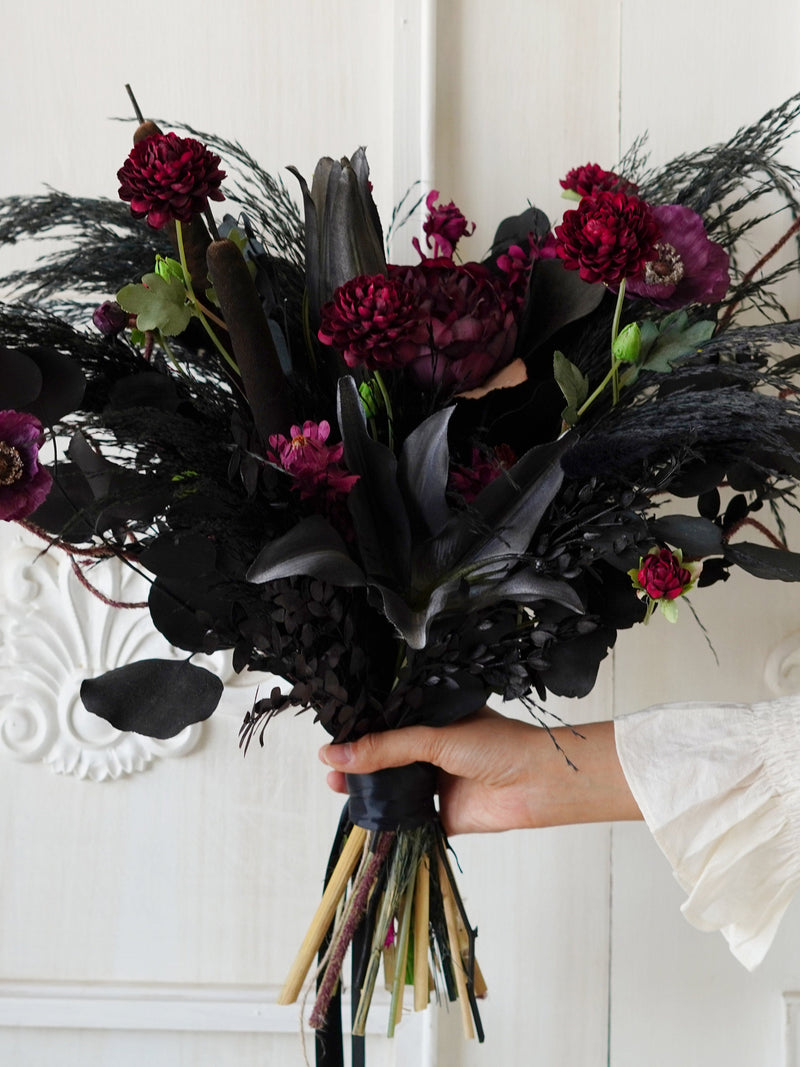 Gothic Silk Flowers Black Purple Pampas Grass wedding bouquet Dried Bridal bouquet/Dry Flower bouquet,Bohemian Brides,Bridesmaid bouquet Bouquet