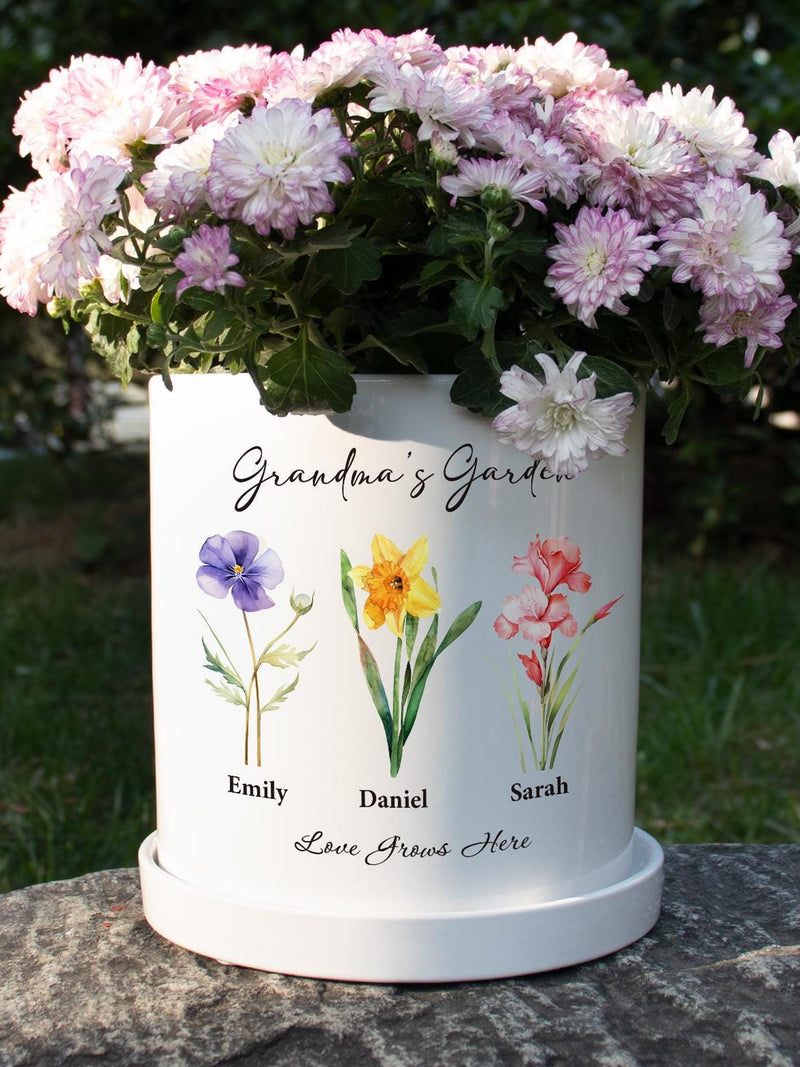 Personalized Grandma's Garden Plant Pot, Birth Month Flower Plant Pot, Grandmas Garden, Gift For Mom, Birthday Gift_Gift for Christmas birthday flower