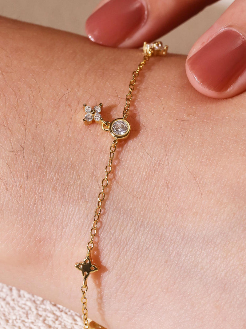 Dainty Diamond Flower Bracelet,Flower Pendant Bracelet,Bridal Jewelry,Wedding Jewelry,Anniversary Gifts,Gift for Her,Mother's Day Gifts ANNIVERSARY