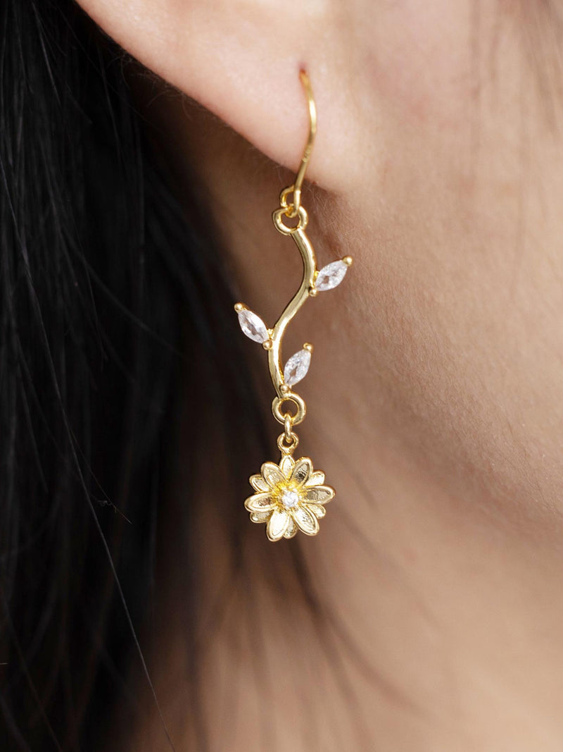 Custom Birth Flower Earrings, Lucky Earrings for November, Bridesmaids Gift,  Valentine's Day Gift for Her ANNIVERSARY