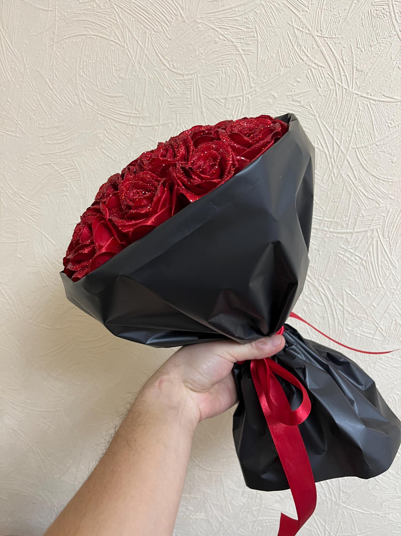Custom Red Eternal Rose With Glitter, Bouquet of Artificial Flowers, Customizable Ramo Buchon, Satin Ribbon Rose, Everelasting Flower Bouquet