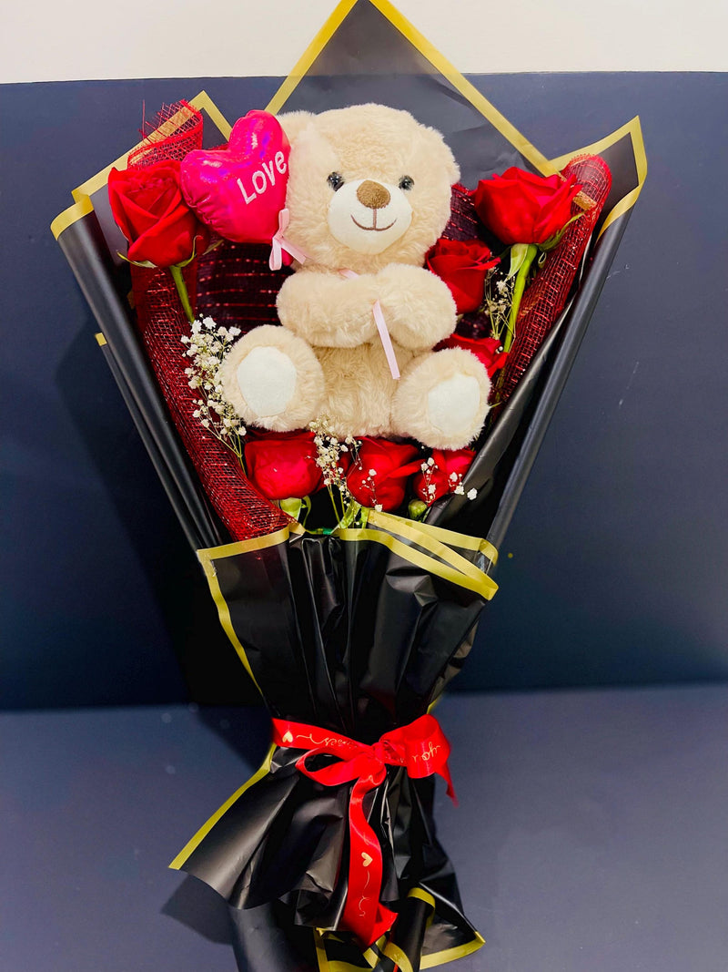 Teddy & Roses Bouquet Bouquet
