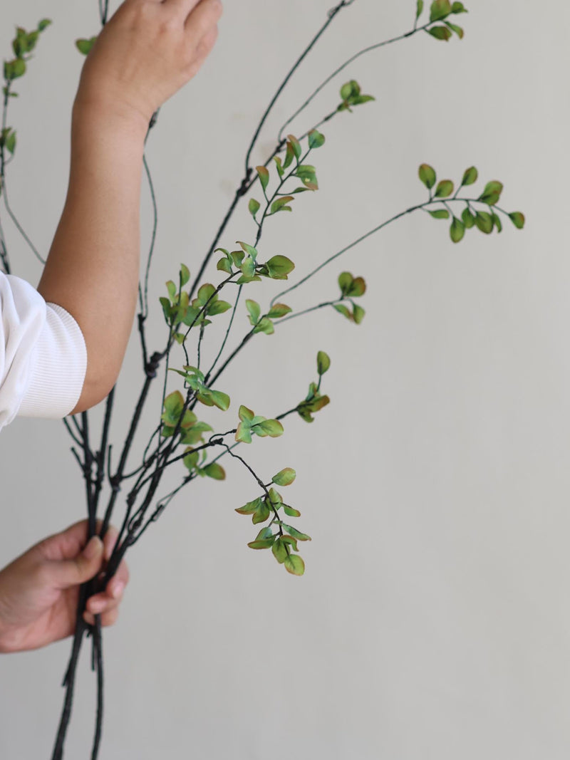 Artificial Green Leaf Branches, Decorative Plant Stem, Minimalist Style, High-Quality Artificial Plant, Office/Wedding/Home Decoration/Gifts faux plants