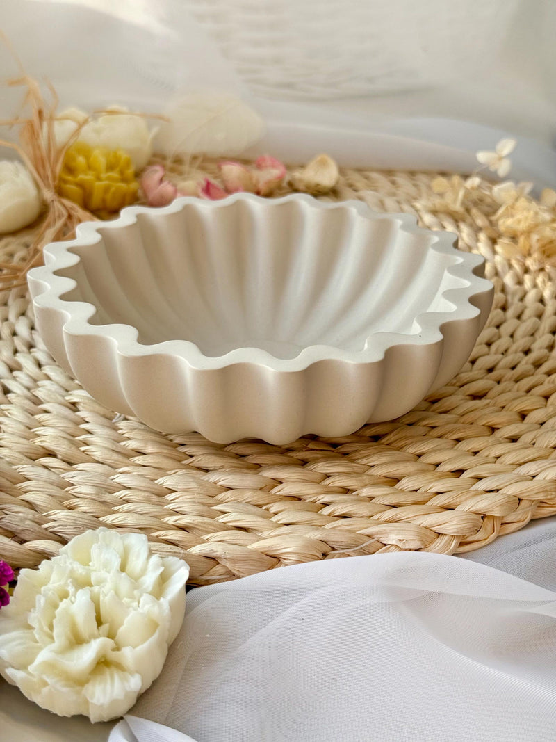 Hand Crafted Ruffle Bowl, Vintage Candle Bowl, House Warming Wedding Gift, Decorative Flower Bowl house warming flower