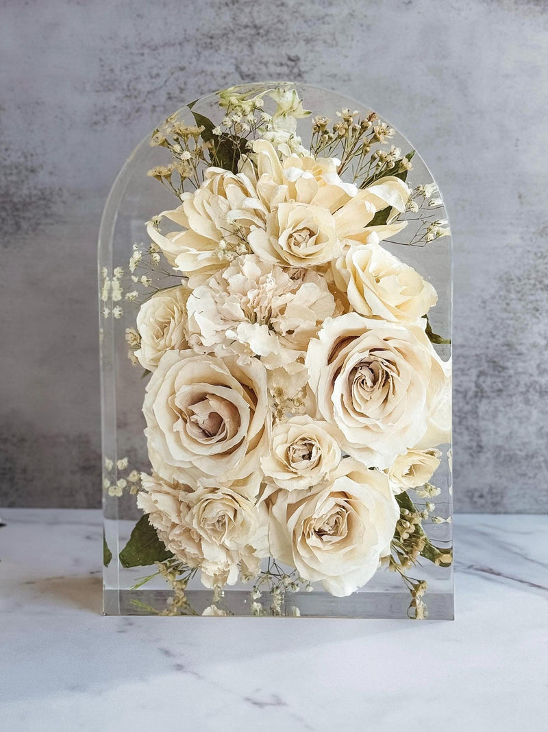 Resin Wedding Bouquet Preservation: Flower preservation in resin | Bouquet Preservation wedding flower