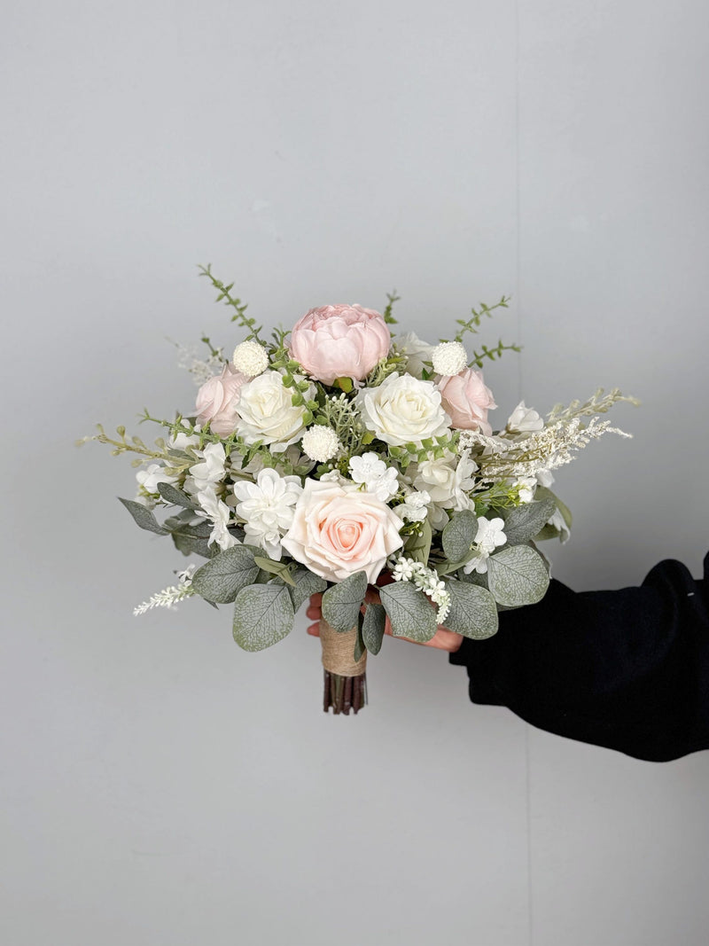 White and Blush Rose Bridal Bouquet, Classic Wedding Bouquet, Rustic Boho Flower Bouquet, Design in Rose and Peony Bouquet