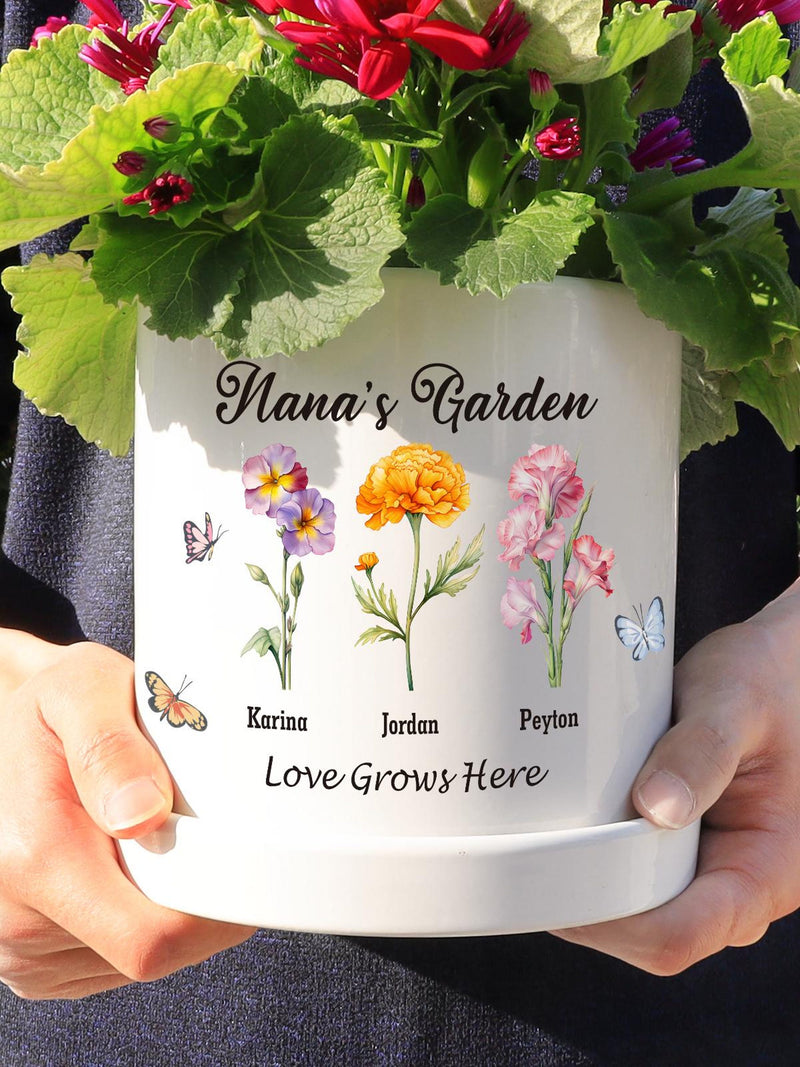 Personalized Grandma's Garden Plant Pot, Custom Gift for Grandma, Birth Month Flower Pot, Garden Gifts, Perfect for Mother's Day or Birthday birthday flower