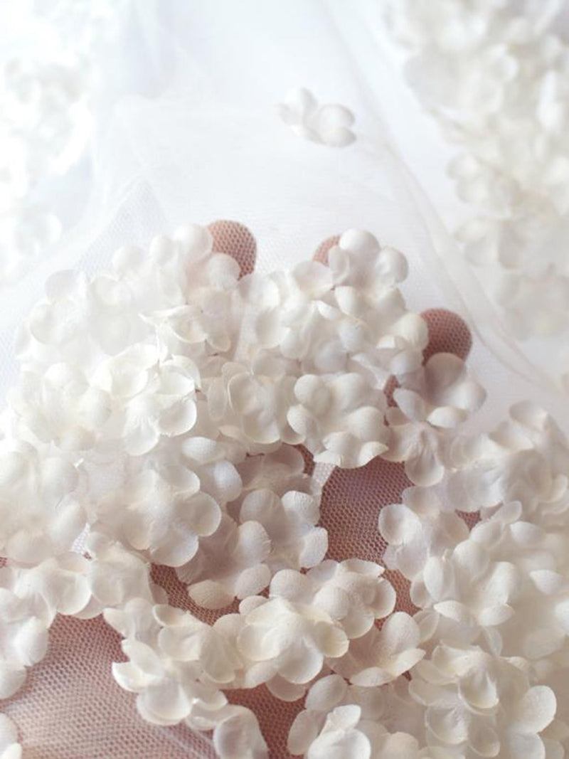 Gossamer silk flowers 3D fabric petals 30pcs: wedding dresses, veils, 3d appliquŽ, headpieces silk flower