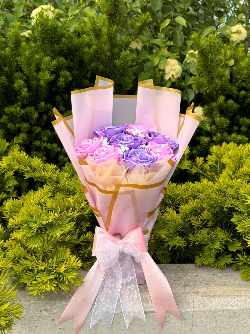 Pastel Dream Ð Open 8-Rose Bouquet with Elegant Wrap for Timeless Gifting Bouquet
