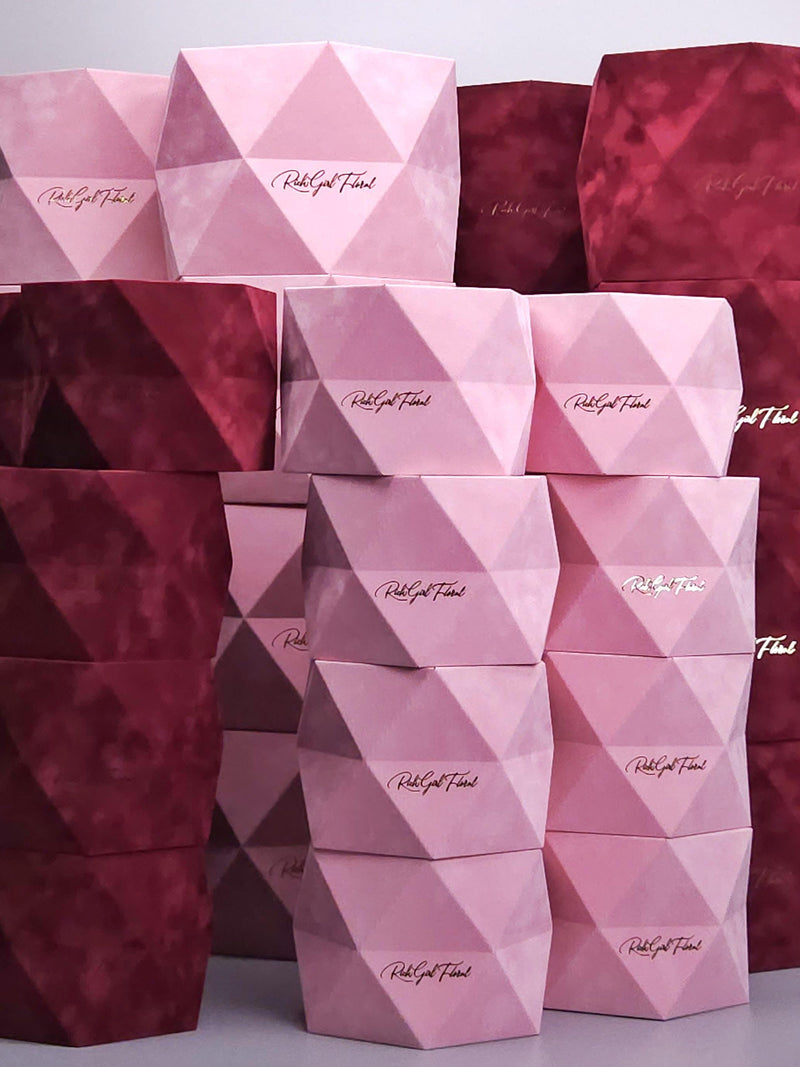 Geometric Cardboard Flower Boxes: Vase-Style Gift Packaging, Set of 32 FLOWER DELIVERY