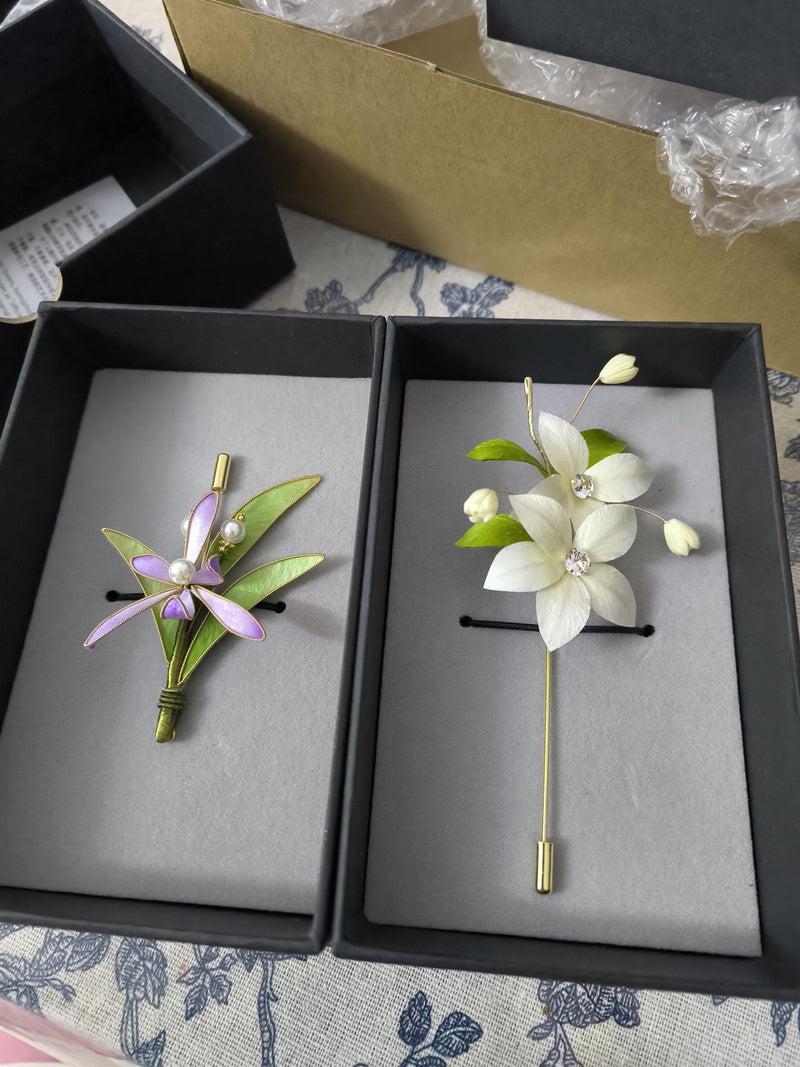 Handmade Mulberry Silk Flower Brooch: Chinese Heritage Ronghua Gift silk flower
