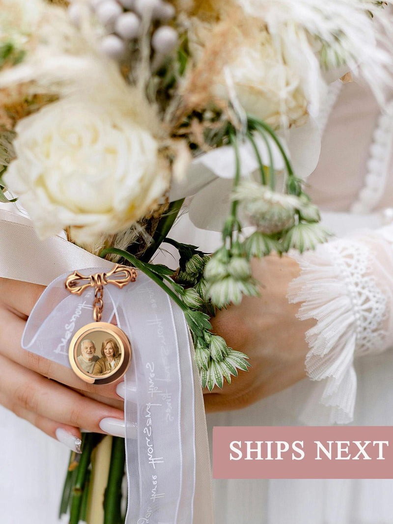 Personalized Gift for Bride - Wedding Bouquet Charm Custom Photos - Bridal Bouquet Photo Charm - Wedding Memory Bouquet Charm - Wedding Gift Bouquet