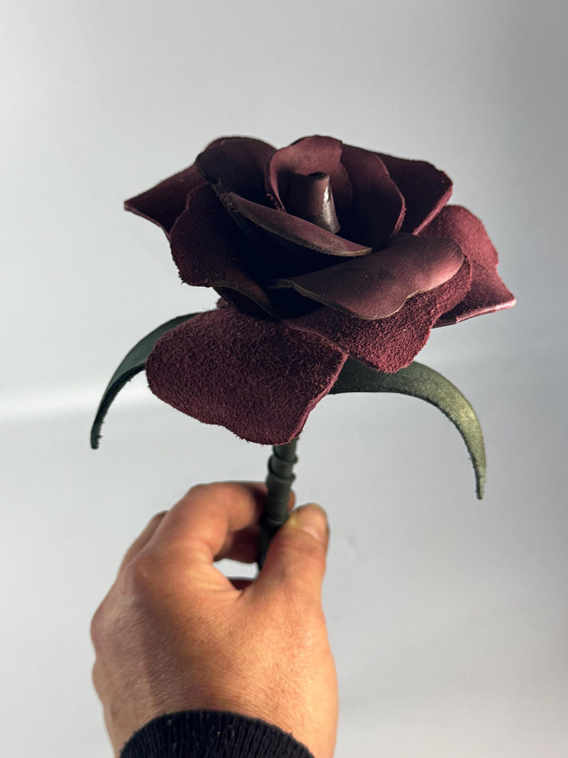 Personalized Leather Forever Rose Ñ Handmade Crazy Horse Flower Ñ Engraved Petal with Date or Word Ñ Romantic Anniversary Gift ANNIVERSARY
