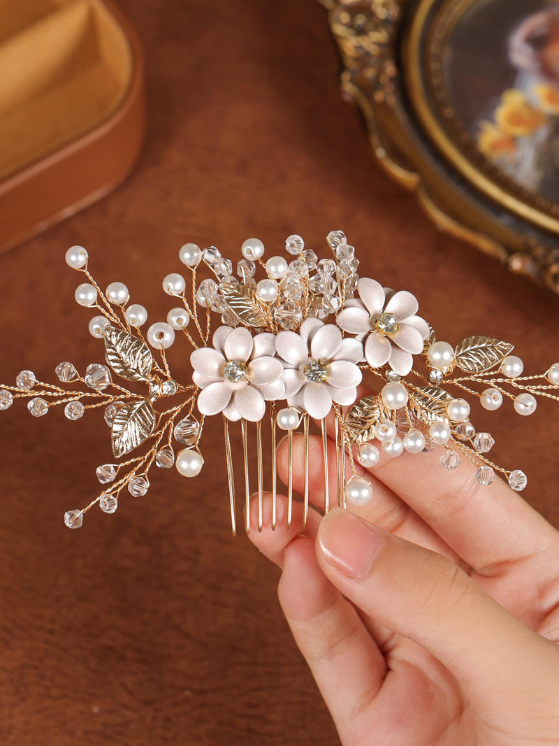 Wedding Comb Vine Gold, Flowers Hair Comb for Bride, Pearls Crystals Leaf Hairpiece, Floral Bridal Comb, Vintage Rhinestones Accessory wedding flower
