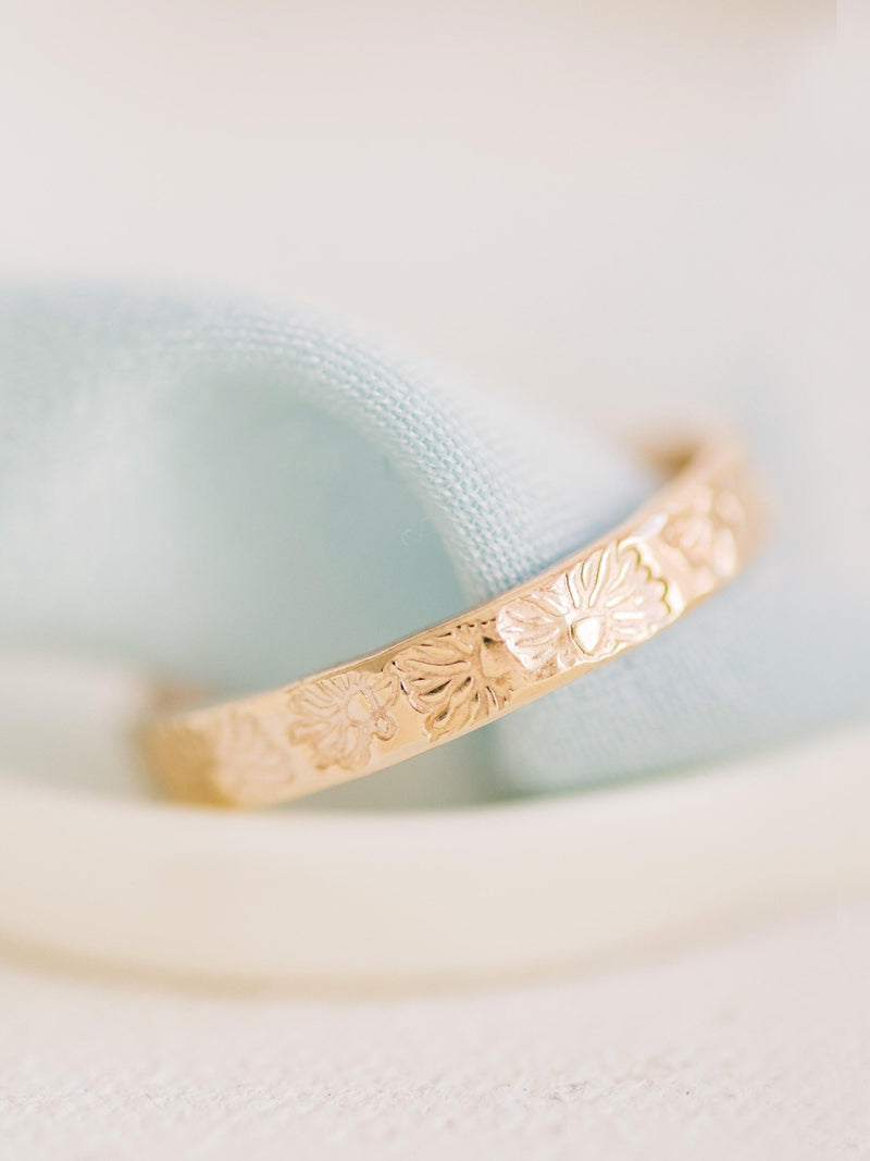 Birth Month Flower Ring 14K Gold Filled, Floral Band 3mm, Birthday Gift for Her, Gift for Mom birthday flower