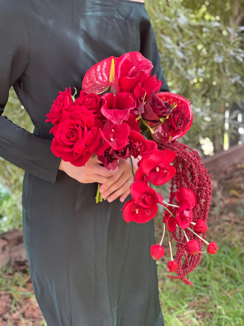 Red Calla Lily Anthurium Amaranthus wedding bouquet, Anthurium bouquet, Orchid Cascading wedding bouquet, modern wedding bouquet, Anthurium Bouquet