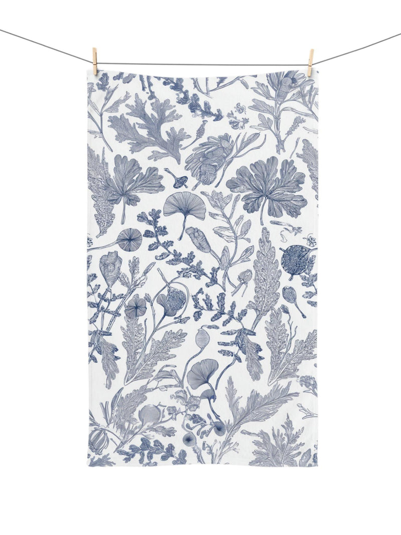 White and Blue Flower Hand Towel Botanical Home Decor Gift Nature Design Bathroom Decor House Warming Gift Wedding Anniversary Gift for Mom house warming flower