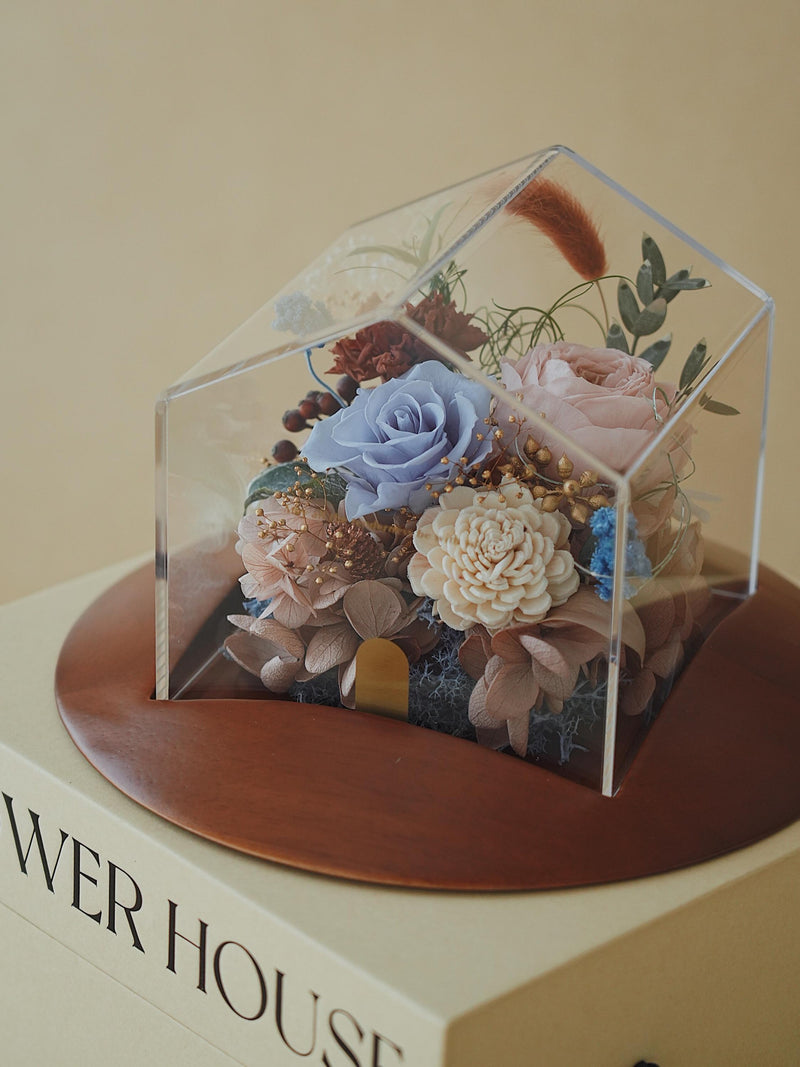 Acrylic Flower House | Preserved Floral Greenhouse Arrangement with Handle Gift Packaging FLOWER DELIVERY