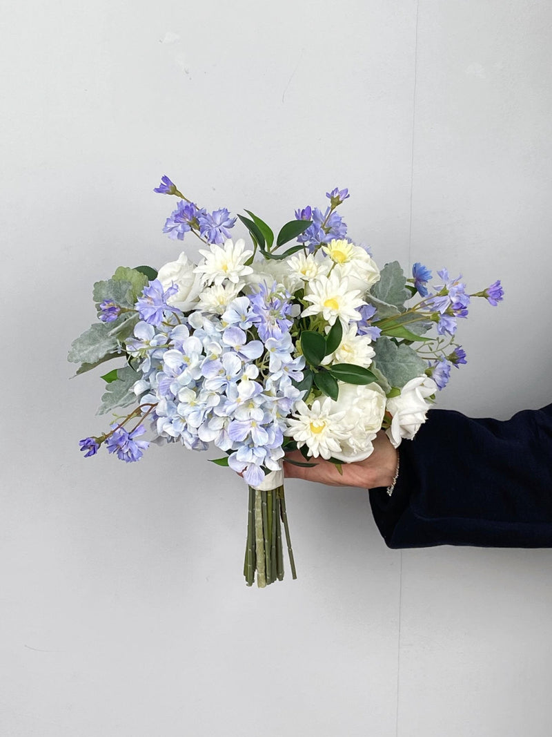 Blue and White Silk Wedding Bouquet, Boho Bridal Flowers wedding flower