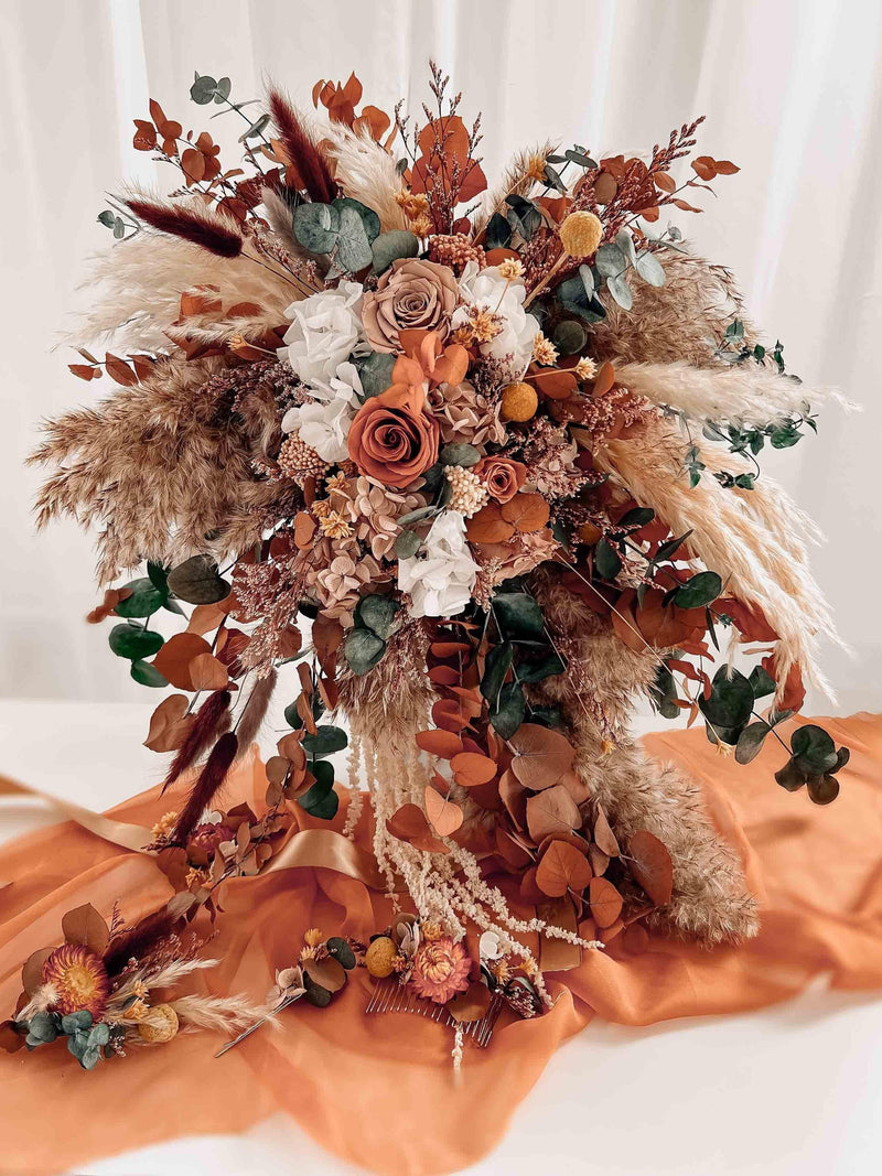 Cascading bouquet with dry flowers, Boho wedding bouquet, Preserved roses bouquet, Terracota Wedding Bouquet, Bridal bouquet boho, Cascading Bouquet